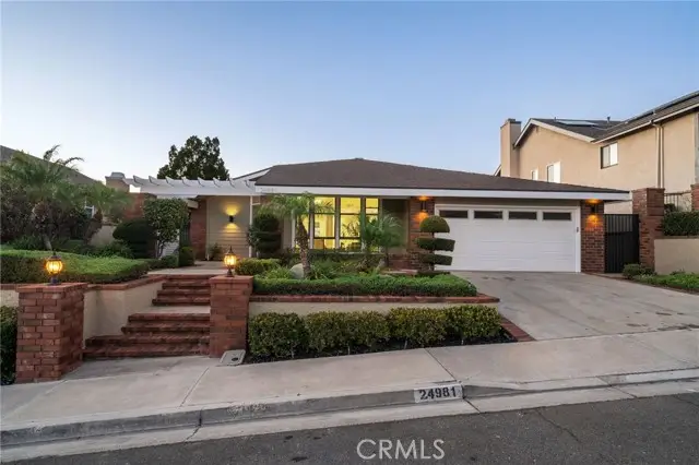 24981 Sausalito, Laguna Hills, CA 92653 - #3
