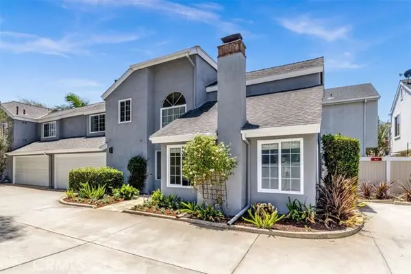 2626 Santa Ana  #3, Costa Mesa, CA 92627