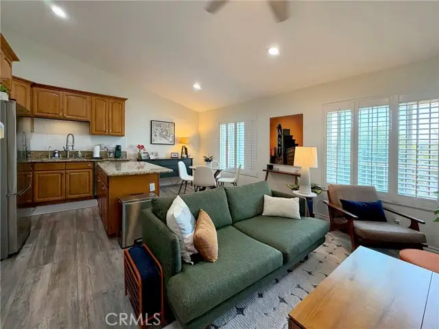 1637 5th Street  #302, Long Beach, CA 90802 - #3