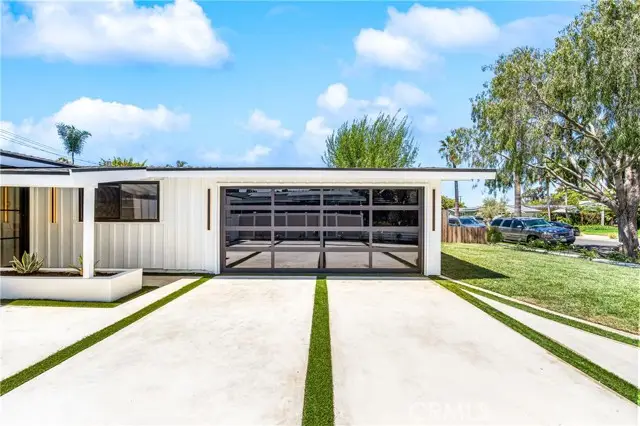 213 Wellesley, Costa Mesa, CA 92626 - #3