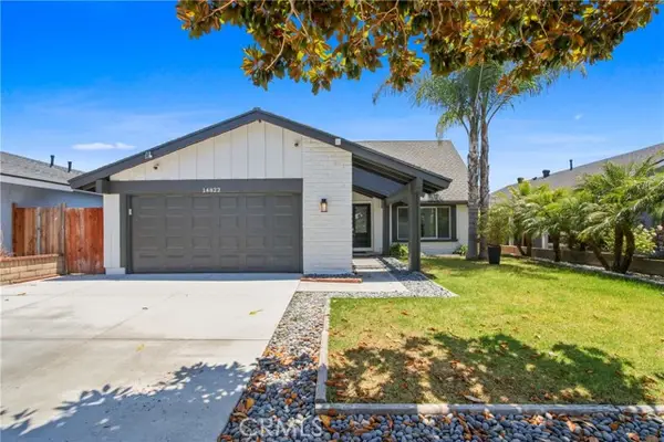 14822 Foxcroft, Tustin, CA 92780