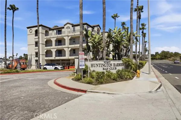 4167 Warner  #205, Huntington Beach, CA 92649