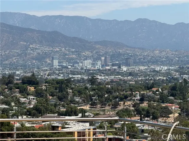 2266 Ronda Vista, Los Angeles, CA 90027 - #1