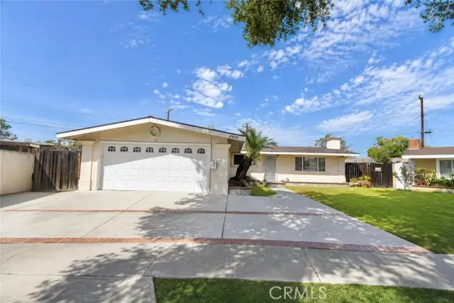 4213 Roberts, Santa Ana, CA 92704 - #2