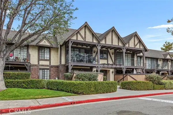 3673 Bear Street  #C, Santa Ana, CA 92704