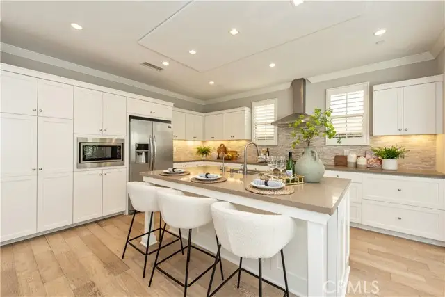 146 Rotunda, Irvine, CA 92620 - #2