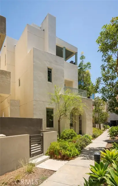 128 Catalyst, Irvine, CA 92618 - #1