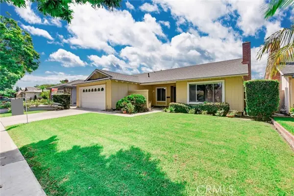 1010 Orange, Santa Ana, CA 92706