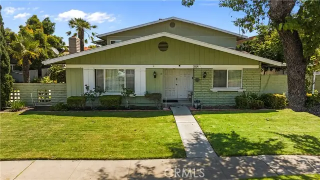 3102 Ginger Avenue, Costa Mesa, CA 92626 - #2