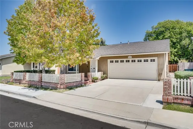 18092 Westlake Cir, Huntington Beach, CA 92648 - #3