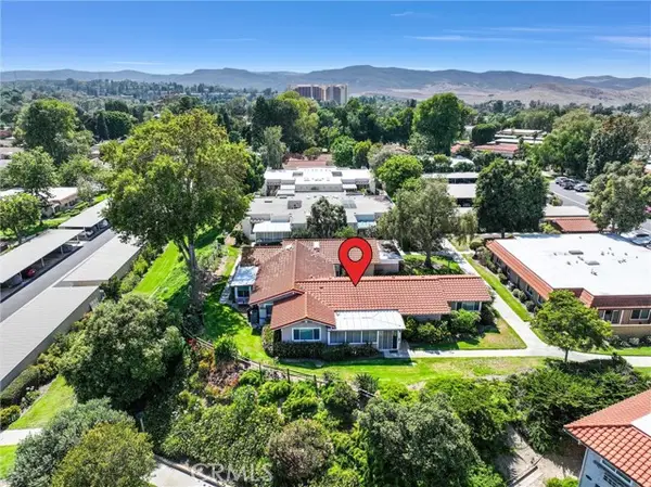 3050 Via Serena  #B, Laguna Woods, CA 92637