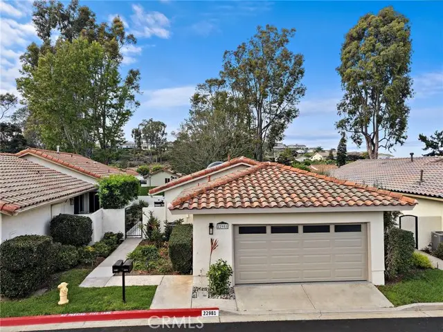 22981 Via Cruz, Laguna Niguel, CA 92677 - #1