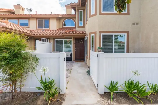 23 Vista Colinas, Rancho Santa Margarita, CA 92688 - #1