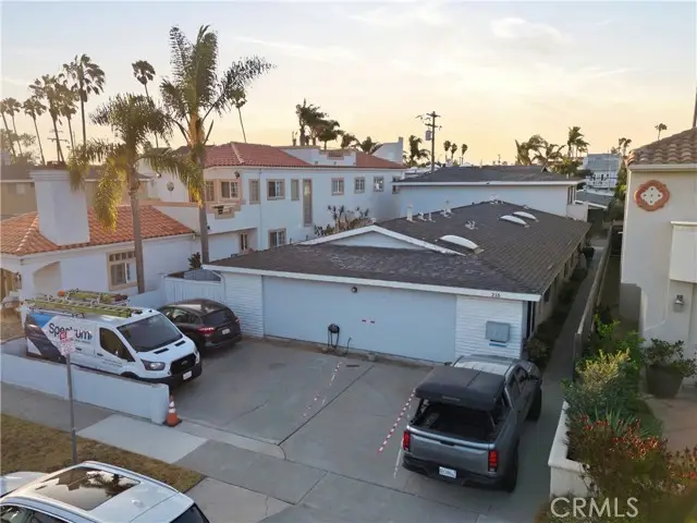 215 Detroit Avenue, Huntington Beach, CA 92648 - #1