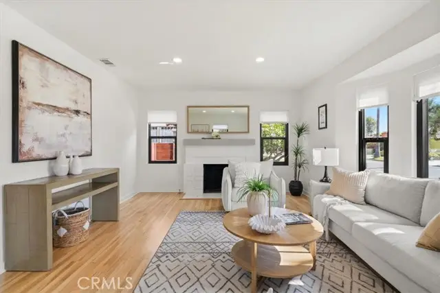 3893 Cherrywood, Los Angeles, CA 90008 - #3