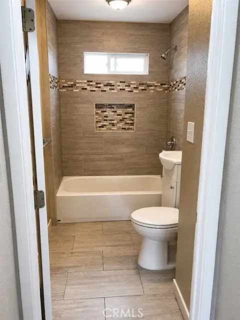 344 81st, Los Angeles, CA 90003 - #3