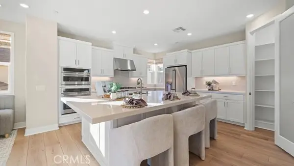 26733 Foliage Lane, Valencia, CA 91381