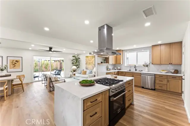 2218 Lewis, Santa Ana, CA 92706 - #1