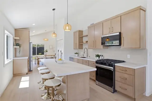 27332 Las Nieves, Mission Viejo, CA 92691 - #2