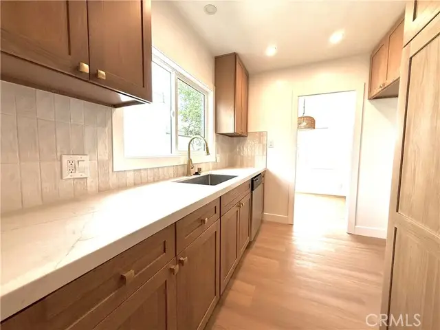 6072 Myrtle Avenue, Long Beach, CA 90805 - #3