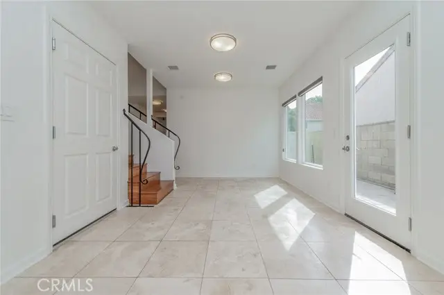 5076 Bordeaux Ave, Irvine, CA 92602 - #2