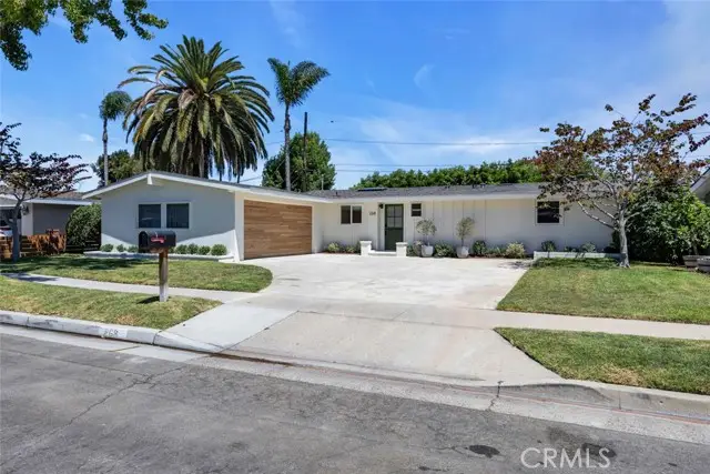 268 Bay Street, Costa Mesa, CA 92627 - #1