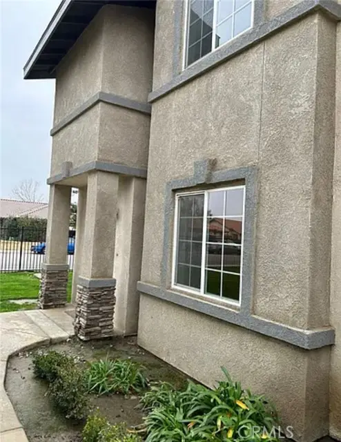 600 Hosking, Bakersfield, CA 93307