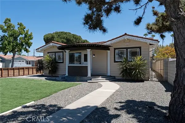 1104 Palm Avenue, Orange, CA 92868