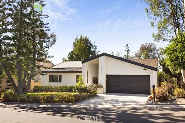 21975 Trailway, Lake Forest, CA 92630