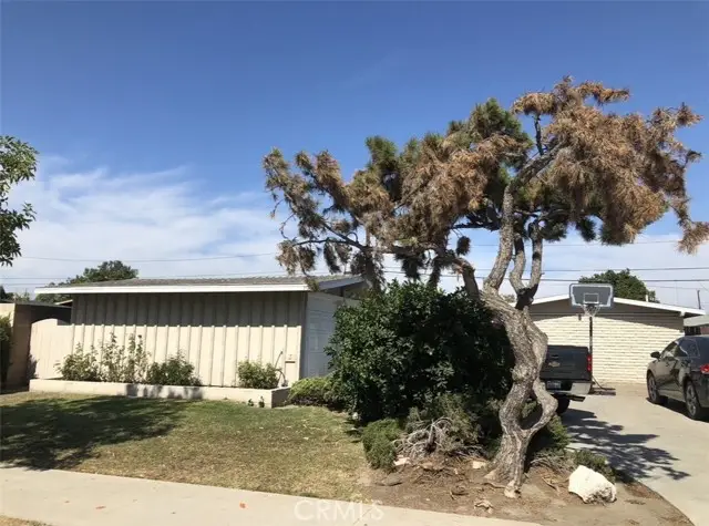 2123 Romneya, Anaheim, CA 92801 - #2