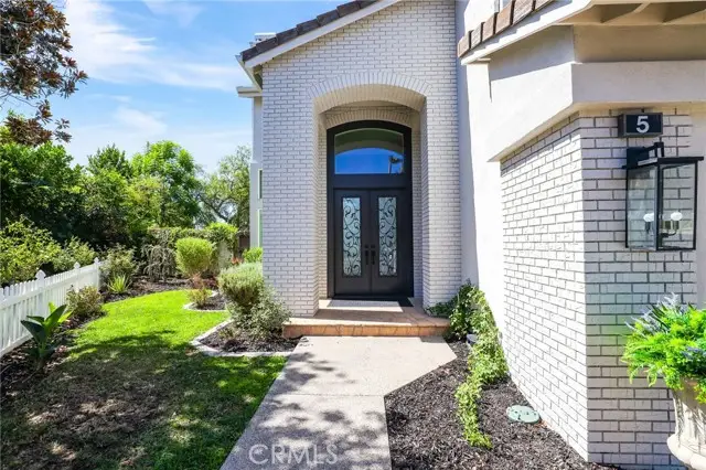 5 Mountain Gate, Trabuco Canyon, CA 92679 - #2