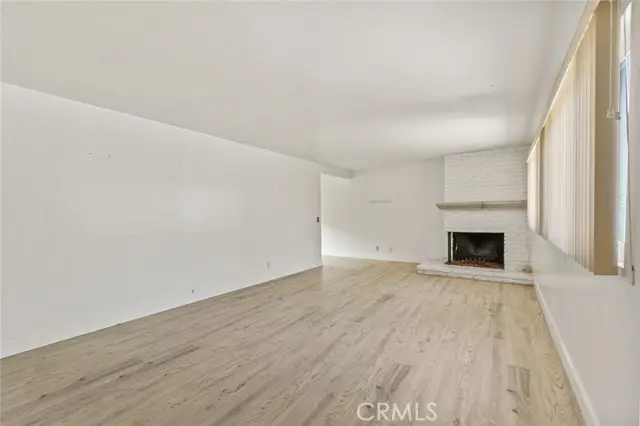 1950 Anaheim, Costa Mesa, CA 92627 - #2