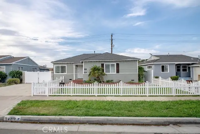8217 POINSETTIA DRIVE, Buena Park, CA 90620 - #2