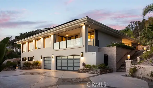 10491 Ridgeway Drive, Santa Ana, CA 92705 - #3