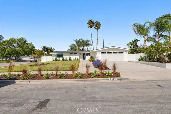 2425 Bowdoin, Costa Mesa, CA 92626