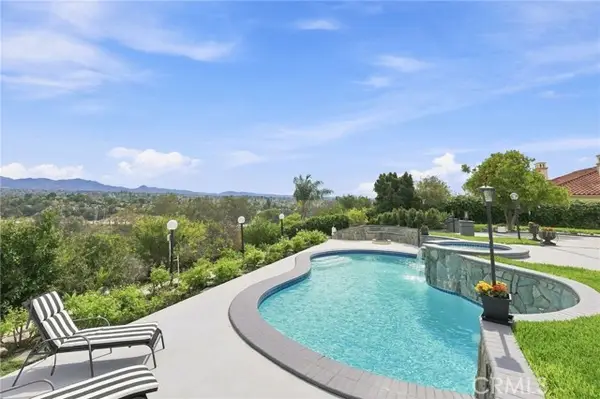 25901 Prairestone Drive, Laguna Hills, CA 92653