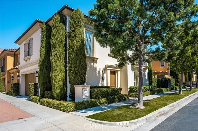 61 Cactus Flower, Irvine, CA 92620 - #2