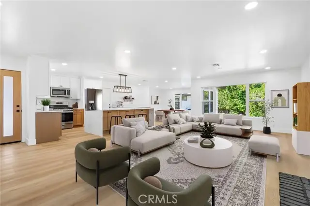 10007 Debra Ave, North Hills, CA 91343 - #1