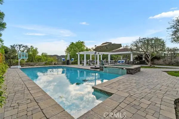 13 Manchester Court, Trabuco Canyon, CA 92679