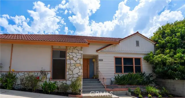 2572 Silver Ridge, Los Angeles, CA 90039 - #2