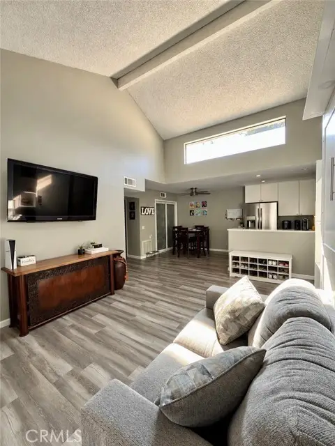 18804 Mandan St  #814, Canyon Country, CA 91351