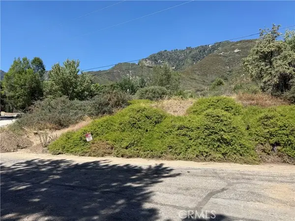23680 Hillview Road, San Bernardino, CA 92404