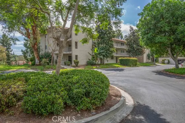 3363 Monte Hermoso  #2E, Laguna Woods, CA 92637