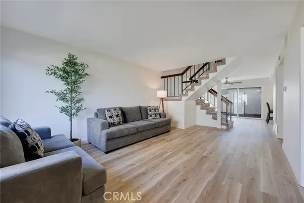 1365 Walnut  #5220, Anaheim, CA 92802