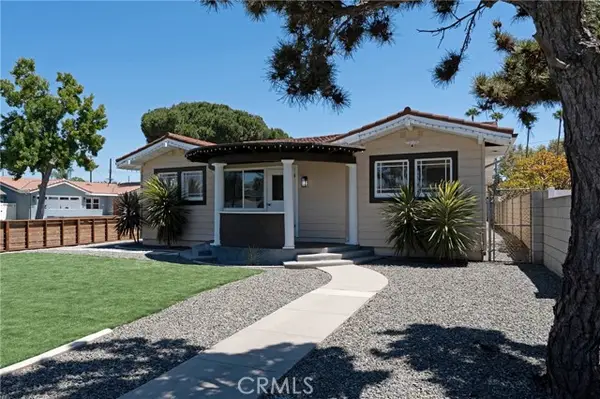 1104 Palm Avenue, Orange, CA 92868