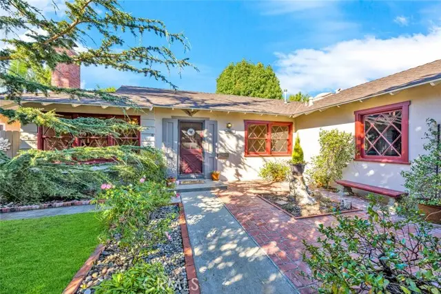 6801 Canterbury, Huntington Beach, CA 92647 - #3