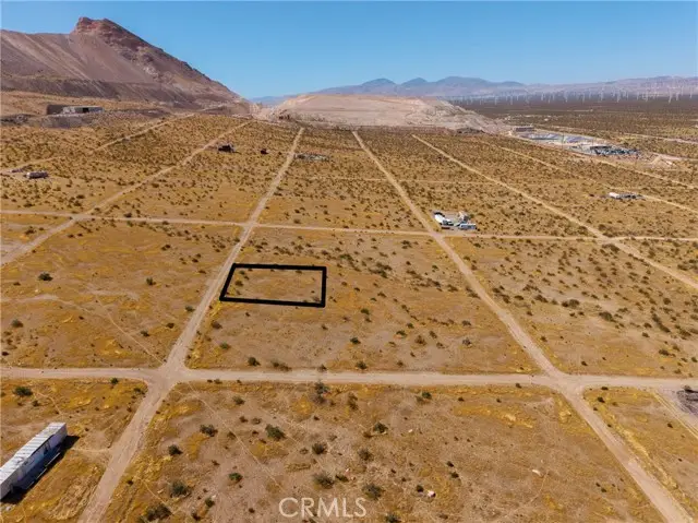 3 Comstock Avenue, Mojave, CA 93501 - #1