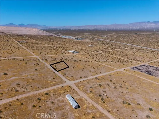 3 Comstock Avenue, Mojave, CA 93501 - #2