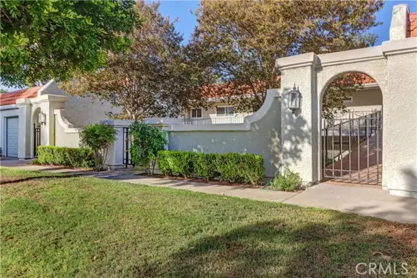 5506 Paseo Del Lago  #A, Laguna Woods, CA 92637