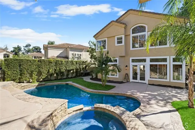 1 Villamoura, Trabuco Canyon, CA 92679 - #3